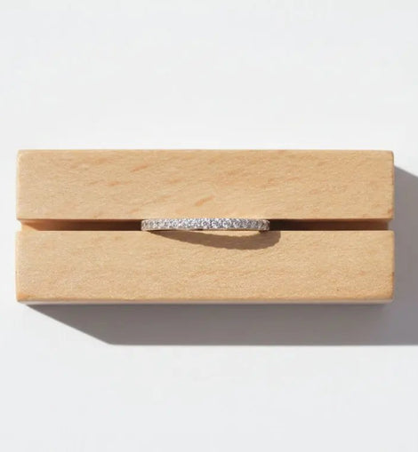 Éternel Signé Flore